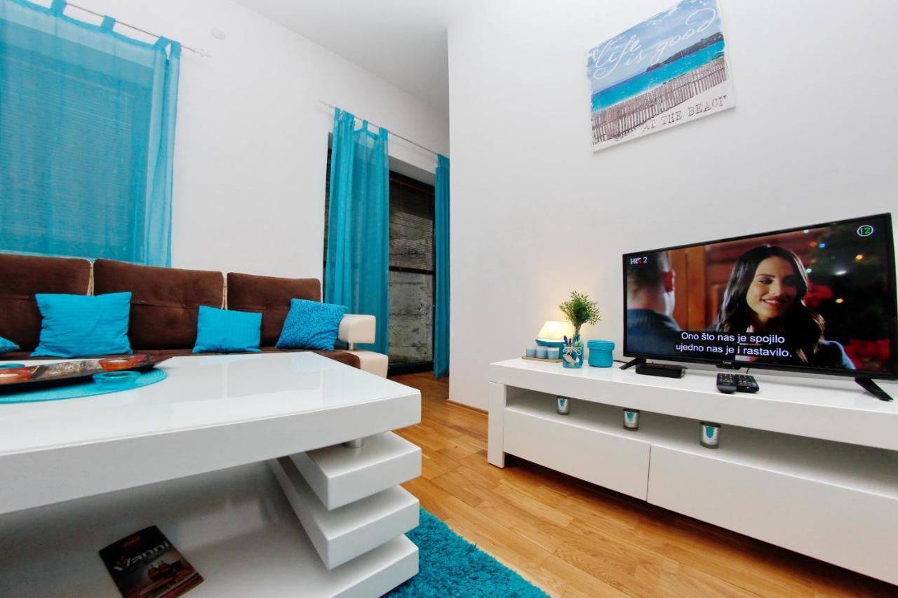 Apartman Centar- Free Parking Apartment Сараево Екстериор снимка