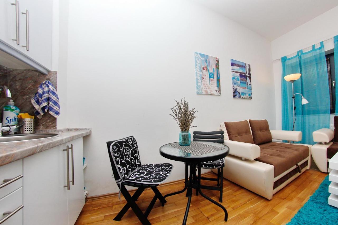 Apartman Centar- Free Parking Apartment Сараево Екстериор снимка